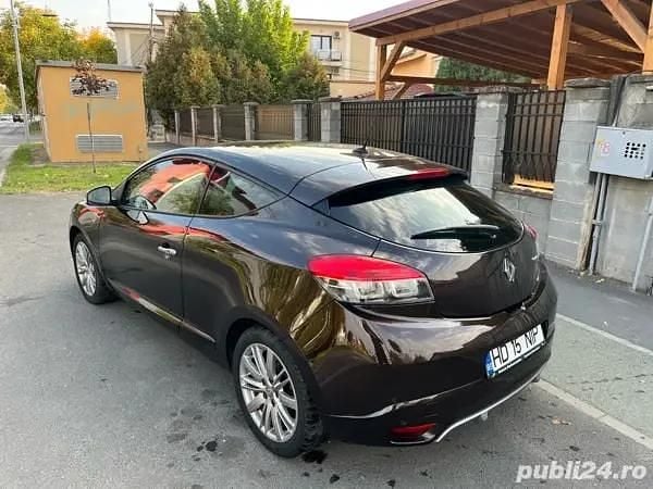 Second-hand Renault Mégane GT Line GT-Line 116 CP (85 kW) 2012 Maro Coupe