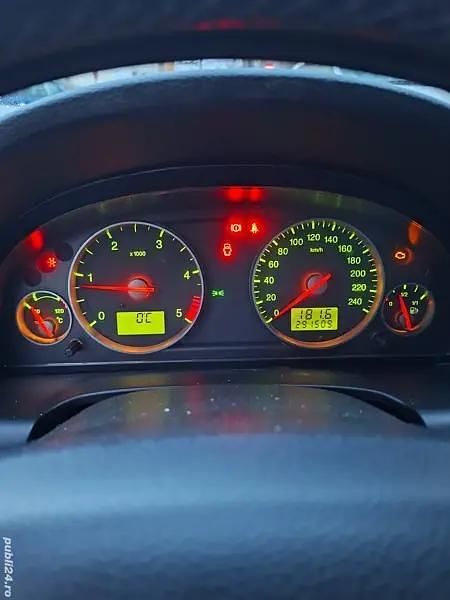 Albastru Utilizat 2006 Ford Mondeo Berlinǎ | 1.000 EUR (Super Preț) - Imagine 1/4