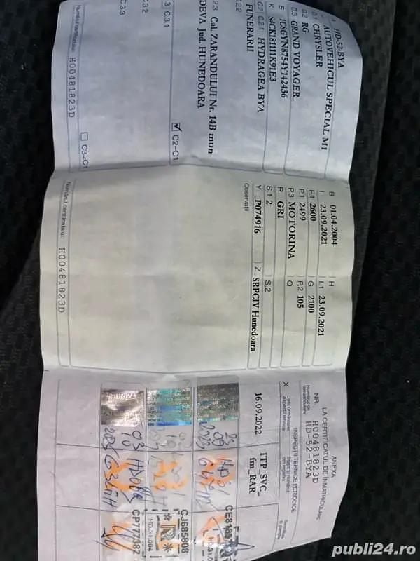 Second-hand Chrysler Grand Voyager 120 CP (88 kW) 2004 Monovolum