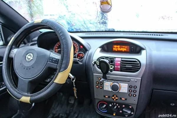 Second-hand Opel Tigra 90 CP (66 kW) 2007 Galben Coupe