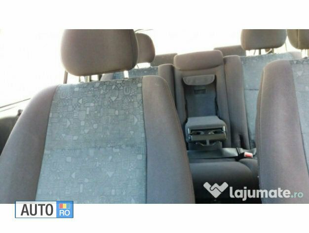 Second-hand Opel Zafira 125 CP (91 kW) 2003 Albastru Monovolum