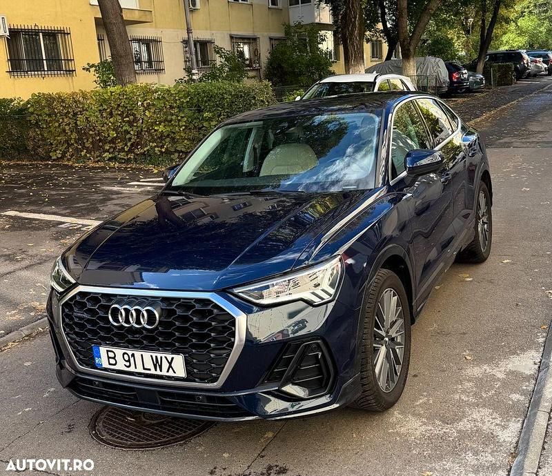 Culoarealbastru Utilizat 2020 Audi Q3 Advanced SUV | 30.350 EUR (Super Preț) - Imagine 1/4