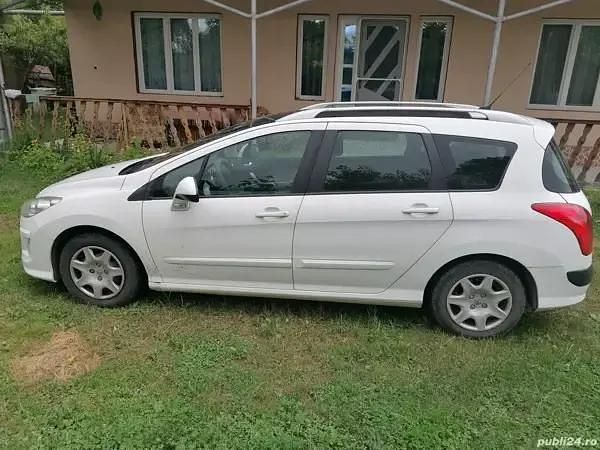 Utilizat 2010 Peugeot 308 Break | 2.150 EUR (Preț bun) - Imagine 1/4
