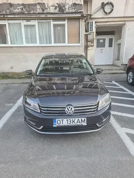 Second-hand VW Passat 140 CP (102 kW) 2013 Berlinǎ