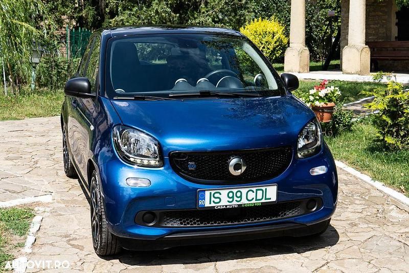 Albastru Utilizat 2019 Smart ForFour Electric Drive | 9.350 EUR - Imagine 1/4