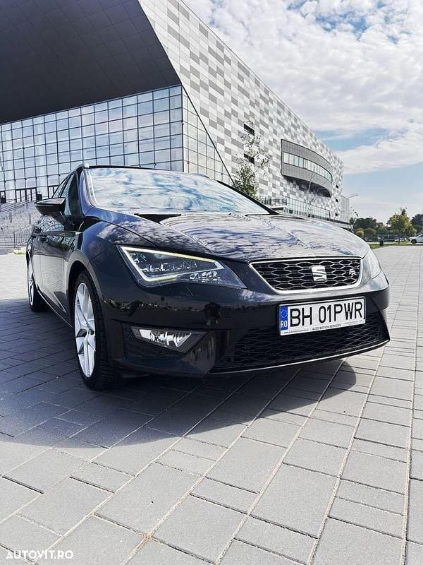 Culoarenegru Utilizat 2016 Seat Leon FR Break | 8.500 EUR (Preț bun) - Imagine 1/4