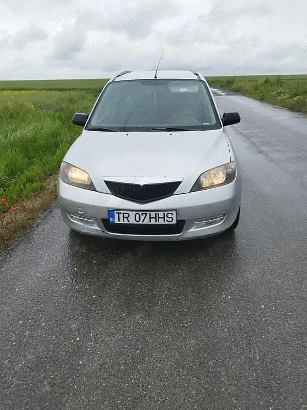 Utilizat 2004 Mazda 2 Hatchback | 900 EUR - Imagine 1/3