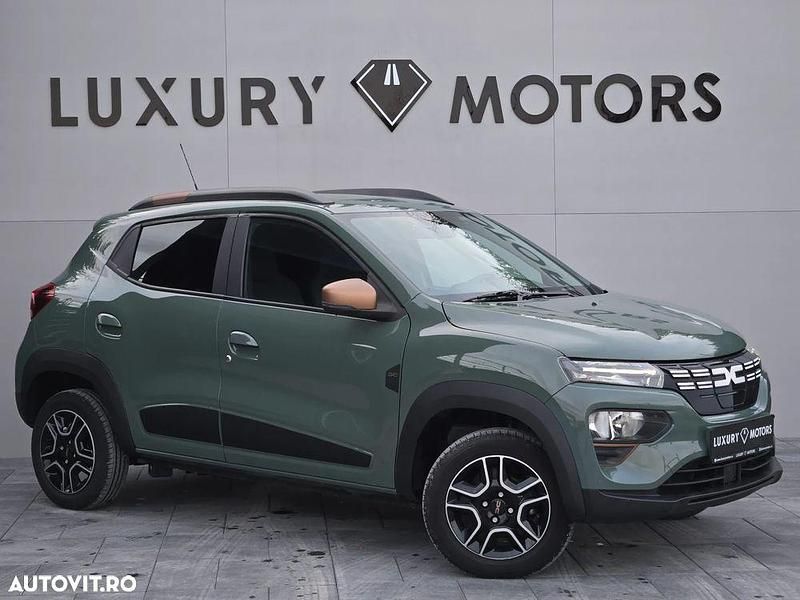 Second-hand Dacia Spring Extreme 47 kW (65 CP) 2023 Culoareverde Hatchback