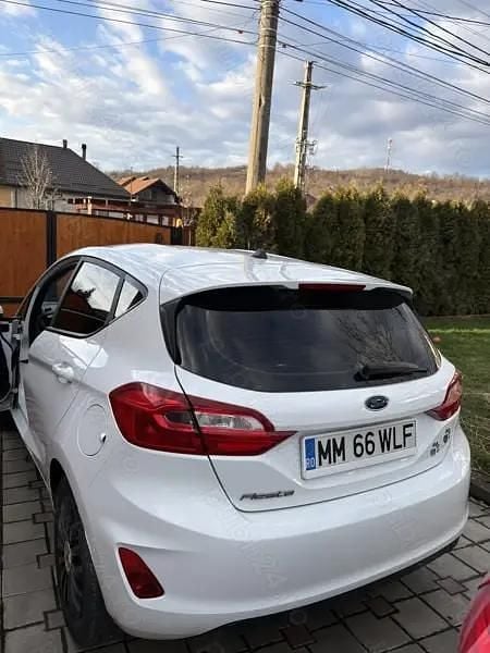 Second-hand Ford Fiesta 85 CP (62 kW) 2019 Alb Hatchback