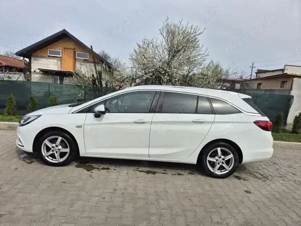 Second-hand Opel Astra 110 CP (80 kW) 2018 Break