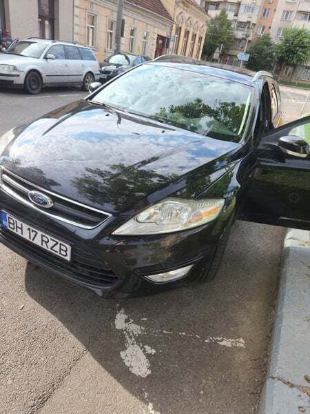 Negru Utilizat 2012 Ford Mondeo ST Break | 5.700 EUR (Puțin scump) - Imagine 1/4