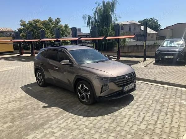 Gri Utilizat 2020 Hyundai Tucson Premium SUV | 23.000 EUR (Preț bun) - Imagine 1/4