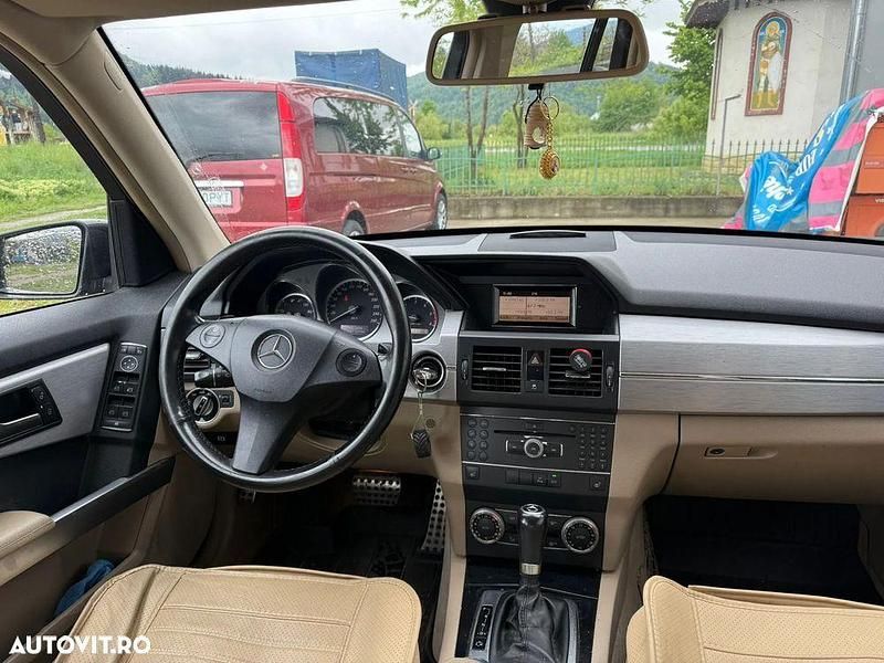 Second-hand Mercedes GLK220 170 CP (125 kW) 2012 Negru SUV