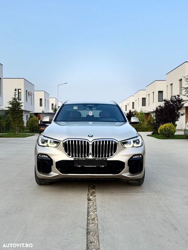 Galbeuriu Utilizat 2019 BMW X5 SUV | 42.999 EUR (Preț OK) - Imagine 1/4