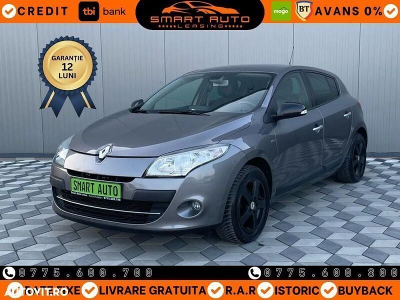 Gri Utilizat 2012 Renault Mégane III Bose Edition Hatchback | 5.989 EUR (Preț OK) - Imagine 1/4