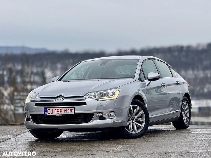 Culoareargint Second-hand 2014 Citroën C5 Berlinǎ | 6.399 EUR (Preț bun) - Imagine 1/4