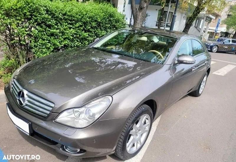Culoaremaro Utilizat 2005 Mercedes CLS350 Coupe | 11.999 EUR - Imagine 1/4
