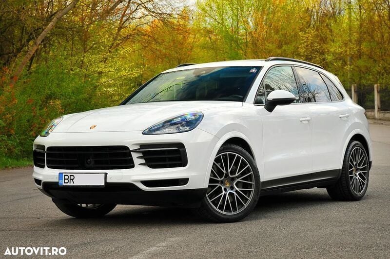 Alb Utilizat 2018 Porsche Cayenne S SUV | 44.400 EUR (Super Preț) - Imagine 1/4