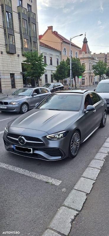 Culoaregri Utilizat 2021 Mercedes C300 Berlinǎ | 38.900 EUR - Imagine 1/4