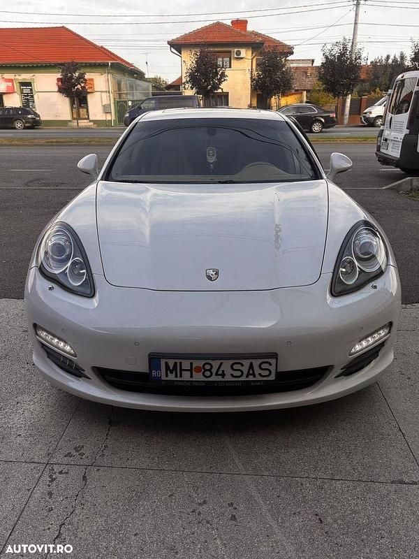 Culoarealb Utilizat 2012 Porsche Panamera Berlinǎ | 27.500 EUR - Imagine 1/4