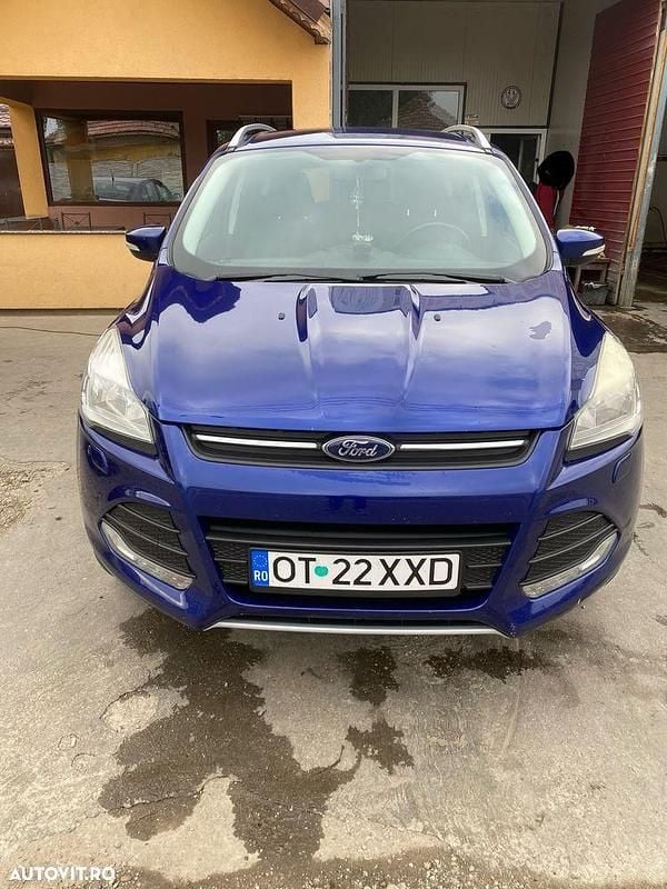 Culoarealbastru Utilizat 2015 Ford Kuga Titanium SUV | 8.900 EUR (Super Preț) - Imagine 1/4