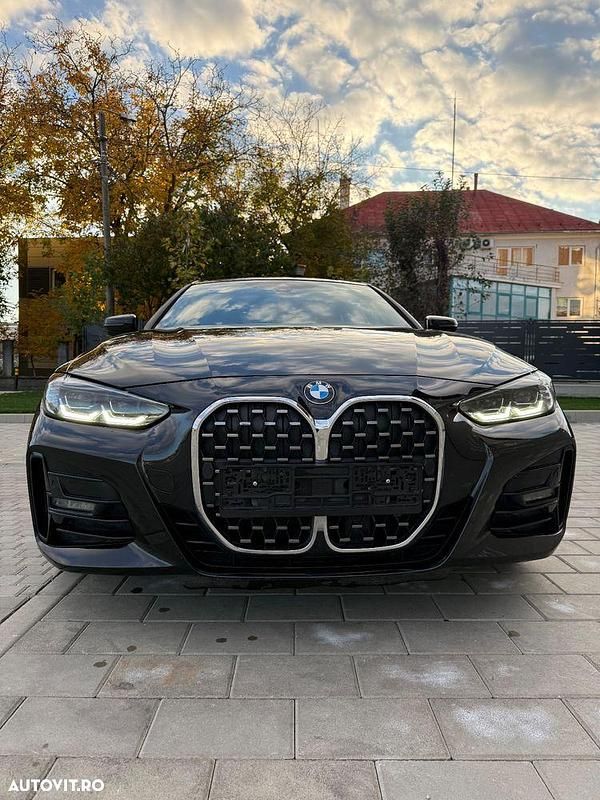 Culoarenegru Utilizat 2021 BMW 420 Comfort Edition Coupe | 29.900 EUR (Super Preț) - Imagine 1/4