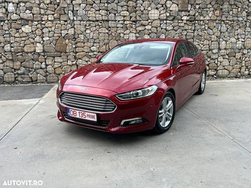 Culoarerosu Utilizat 2016 Ford Mondeo Titanium Berlinǎ | 9.990 EUR (Preț OK) - Imagine 1/4
