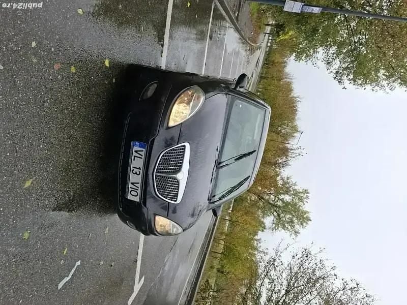 Utilizat 2005 Lancia Ypsilon Hatchback | 1.600 EUR - Imagine 1/4