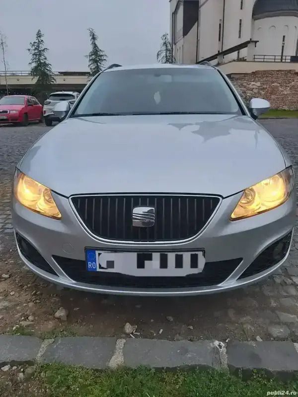 Utilizat 2011 Seat Exeo Break | 5.800 EUR (Preț OK) - Imagine 1/4