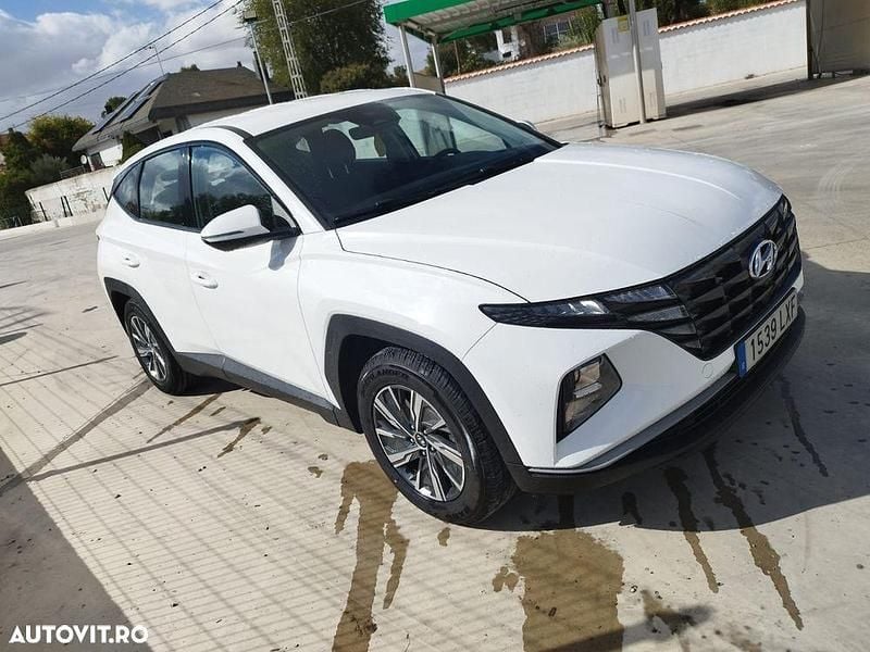 Culoarealb Utilizat 2022 Hyundai Tucson SUV | 17.500 EUR (Super Preț) - Imagine 1/4