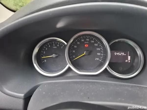 Maro Utilizat 2019 Dacia Sandero Stepway Hatchback | 9.000 EUR (Preț OK) - Imagine 1/4