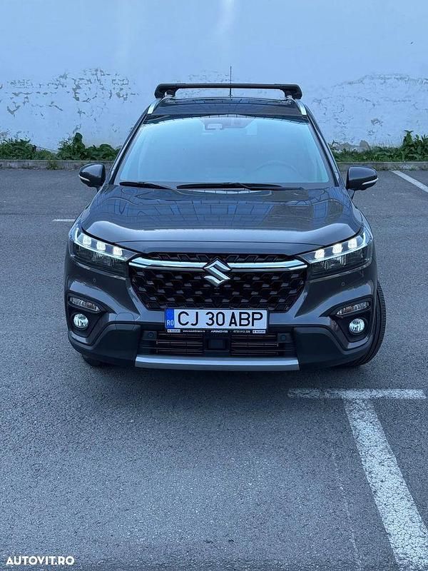 Culoaregri Utilizat 2023 Suzuki SX4 SUV | 23.100 EUR - Imagine 1/4