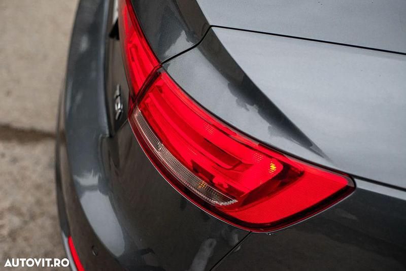 Second-hand Audi A4 Premium 150 CP (110 kW) 2016 Culoaregri Berlinǎ