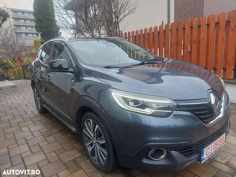 Culoarealbastru Utilizat 2015 Renault Kadjar Bose Edition SUV | 11.650 EUR (Preț OK) - Imagine 1/4