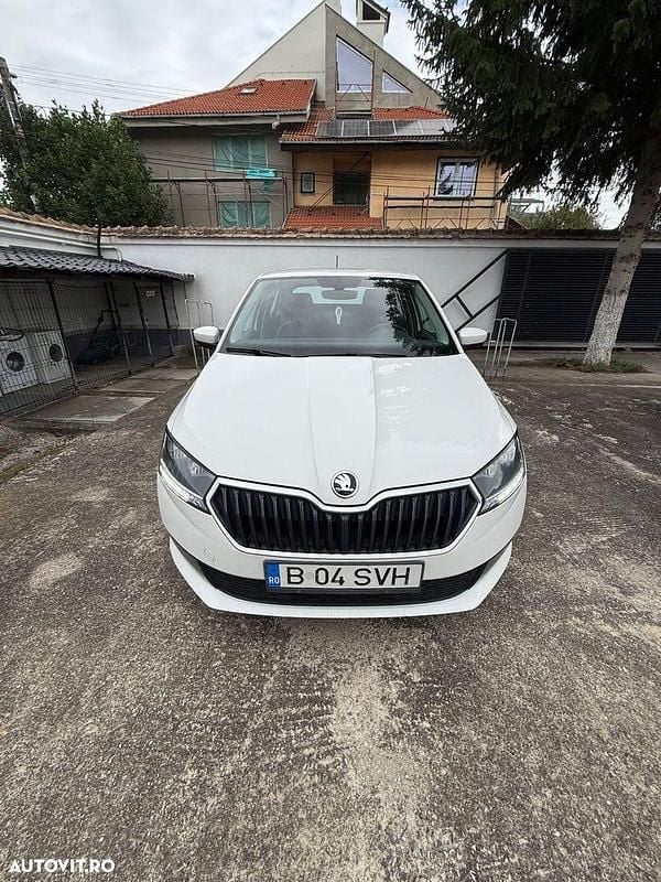 Culoarealb Utilizat 2020 Skoda Fabia Ambition Hatchback | 9.000 EUR (Preț OK) - Imagine 1/4