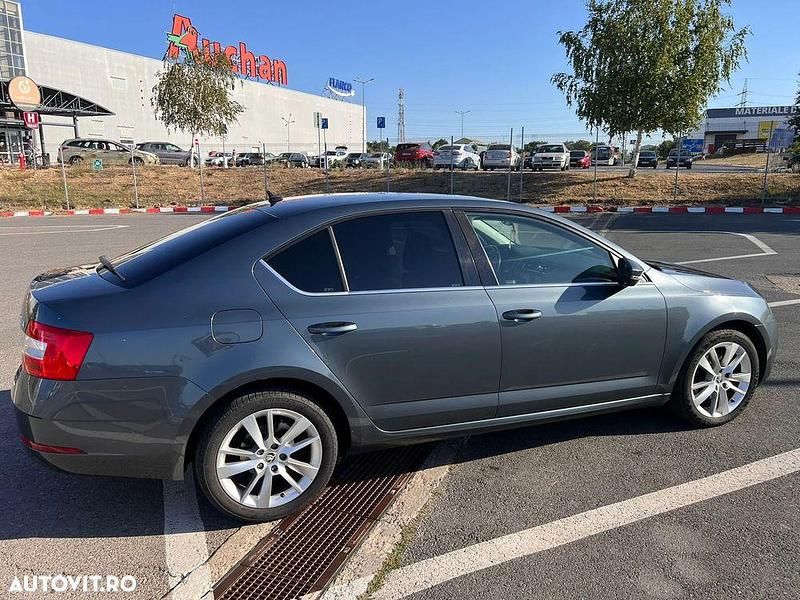 Culoaregri Utilizat 2019 Skoda Octavia Style Berlinǎ | 12.650 EUR (Preț OK) - Imagine 1/4