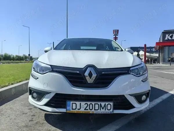 Utilizat 2020 Renault Mégane IV Berlinǎ | 10.900 EUR - Imagine 1/4