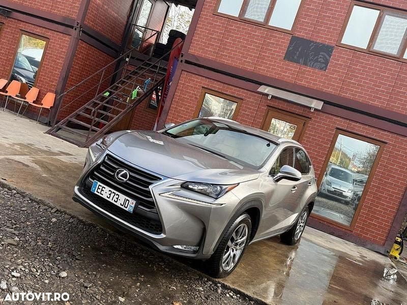 Gri Second-hand 2017 Lexus NX300h SUV | 23.386 EUR (Preț OK) - Imagine 1/4