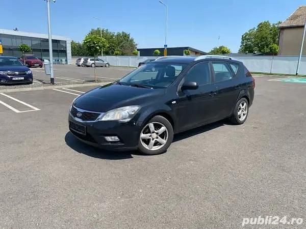 Utilizat 2011 Kia Ceed 2 Break | 2.490 EUR (Super Preț) - Imagine 1/4