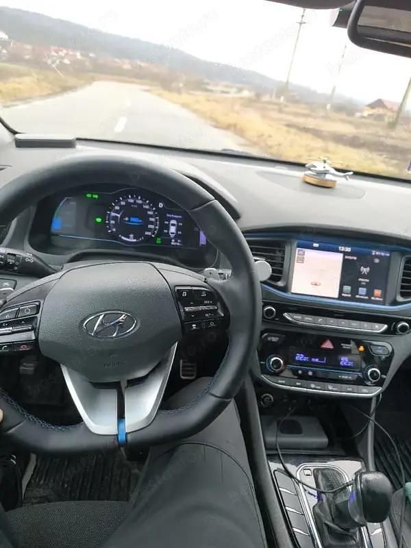 Second-hand Hyundai Ioniq 141 CP (103 kW) 2019 Hatchback