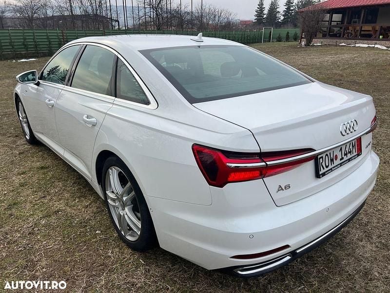 Second-hand Audi A6 S-Line 204 CP (150 kW) 2022 Culoarealb Berlinǎ
