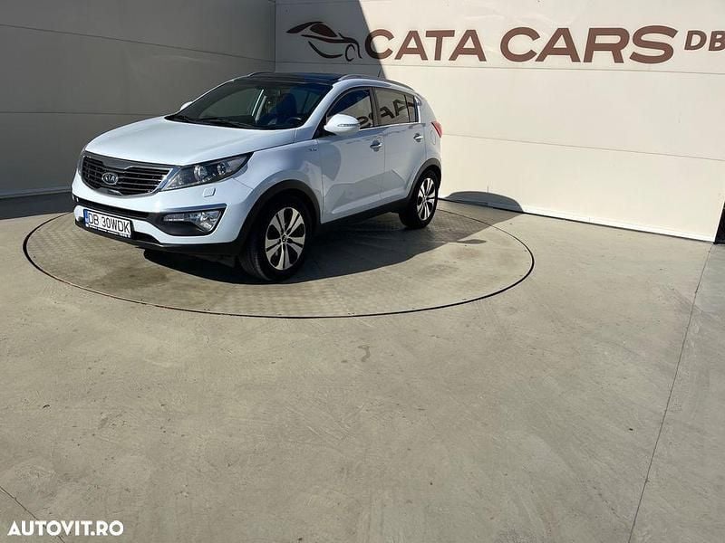 Second-hand Kia Sportage 136 CP (100 kW) 2012 Culoarealb SUV