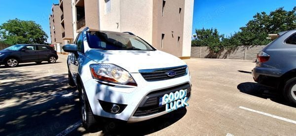 Alb Utilizat 2010 Ford Kuga SUV | 7.900 EUR (Scump) - Imagine 1/4
