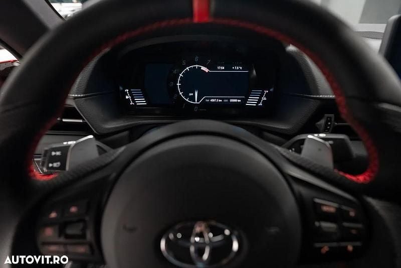 Second-hand Toyota Supra 340 CP (250 kW) 2024 Culoarerosu Coupe