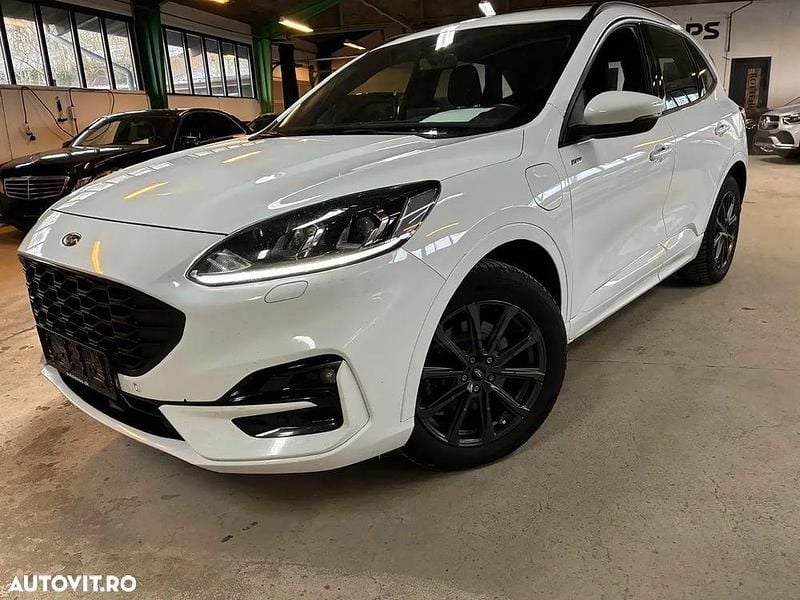 Second-hand Ford Kuga ST-Line 225 CP (165 kW) 2021 Culoarealb SUV