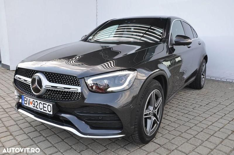 Second-hand Mercedes GLC300 AMG line Plus 245 CP (180 kW) 2020 Culoaregri SUV