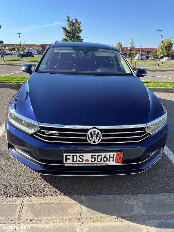 Culoarealbastru Second-hand 2018 VW Passat Break | 13.800 EUR (Preț OK) - Imagine 1/4