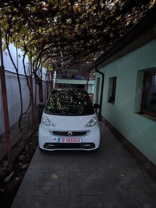 Utilizat 2012 Smart ForTwo Coupé Coupe | 4.150 EUR - Imagine 1/1