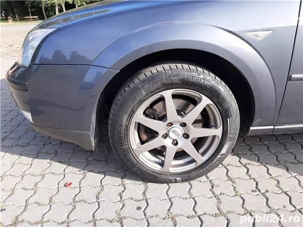 Second-hand Ford Mondeo 131 CP (96 kW) 2004 Gri Berlinǎ