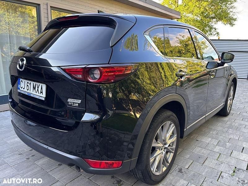 Second-hand Mazda CX-5 Exclusive-Line 184 CP (135 kW) 2019 Culoarenegru SUV